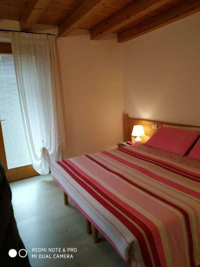 פלטרה Agriturismo Il Girasole מראה חיצוני תמונה