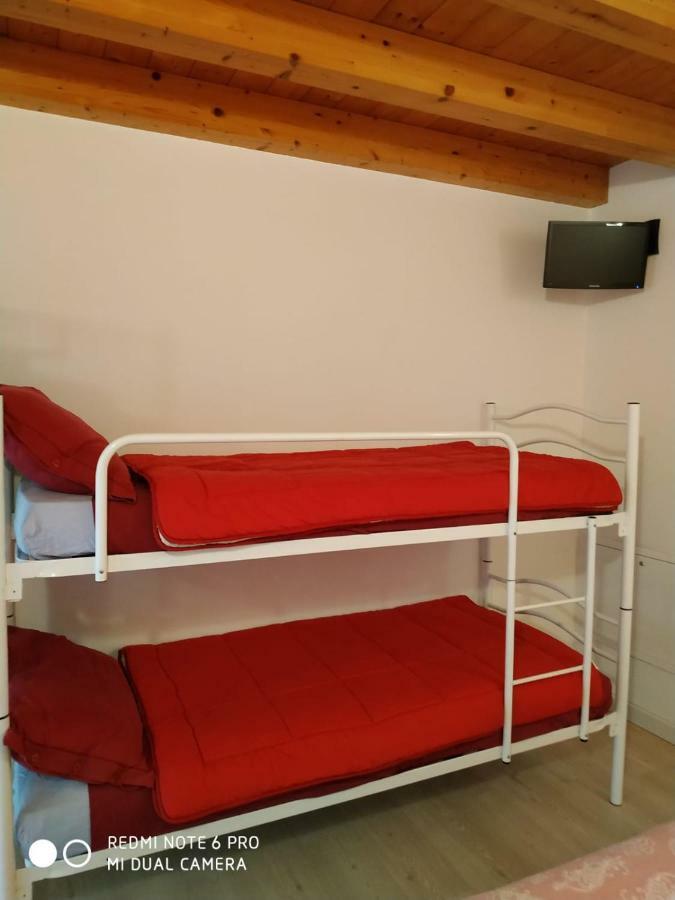 פלטרה Agriturismo Il Girasole מראה חיצוני תמונה